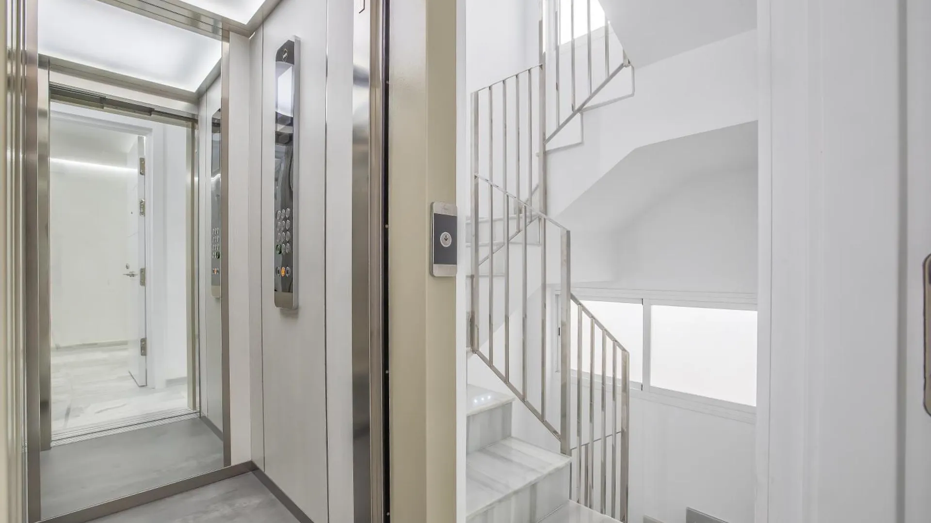 Apartamentos Haranas II & Parking Córdoba Spanien